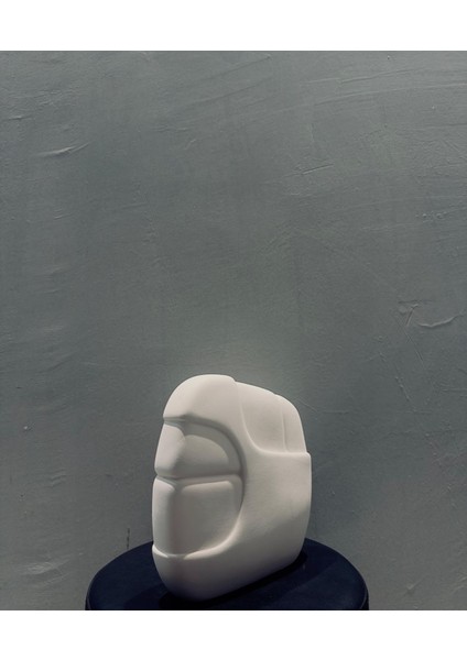 Organik Minimal Seramik Heykel – 24X24 cm Kübik Form Sanatsal Dekoratif Obje