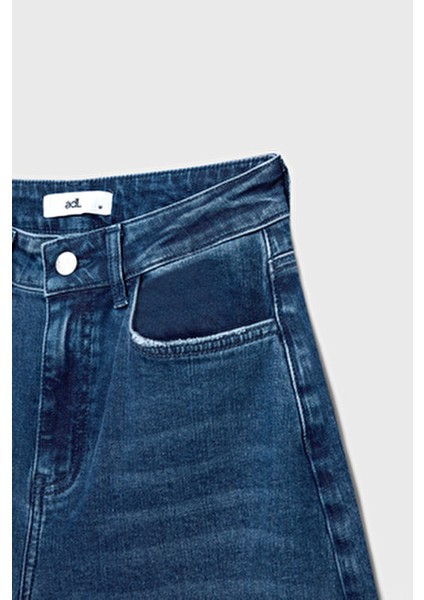 Kadın Bej Renk Geniş Paça Denim Pantolon Klasik Cepli Normal Kalıp