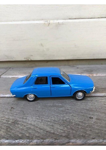 Welly Renault 12 Diecast Metal Araba Model Araba Oyuncak Araba Çek Bırak Araba 12 cm Toros Araba modelleri