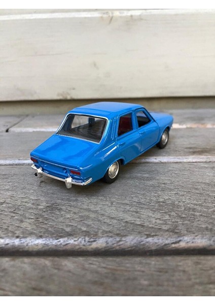 Welly Renault 12 Diecast Metal Araba Model Araba Oyuncak Araba Çek Bırak Araba 12 cm Toros Araba fırsatları