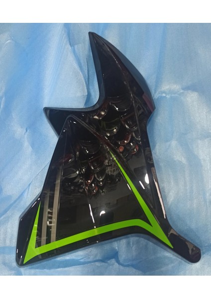 Küba Tk 03 Depo Altı Yan Kapak Sağ Sol Yeşil Siyah fırsatları