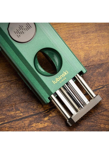 Yeni Seri Dahili V-Cutter Delicili ve Iğneli Çift Torch Puro Çakmağı Grey fırsatları