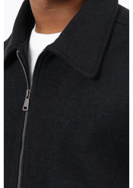 Siyah Regular Fit Dokulu Erkek Mont