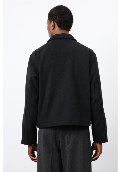 Siyah Regular Fit Dokulu Erkek Mont