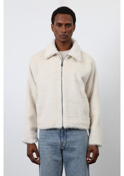 Ekru Yumuşak Dokulu Erkek Mont modelleri