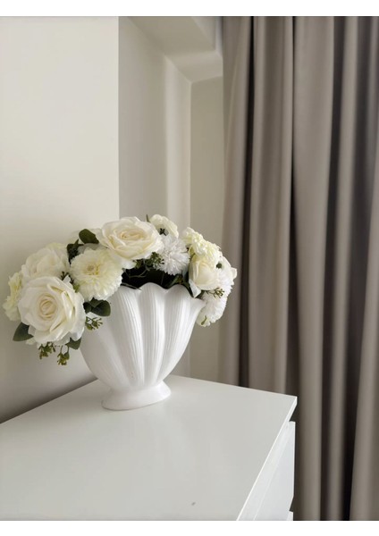 Istiridye Vazo Dekoratif Deniz Kabuğu Şık Tasarım Midye Biblo Parlak Vernikli fırsatları