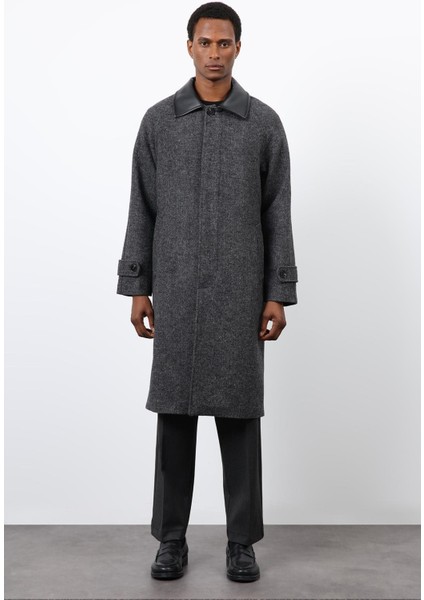 Siyah Kontrast Yaka Erkek Kaban fiyatları