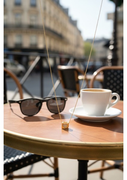 Kalpli Zirkon Taşlı Küp 14 Ayar Altın Kolye fiyatları