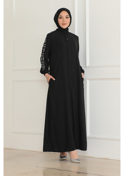 Günlük Siyah Taş Detaylı Ferace