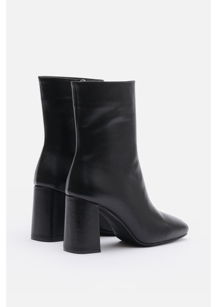 Bestyle Gerçek Deri Siyah Fermuarlı Topuklu Bot