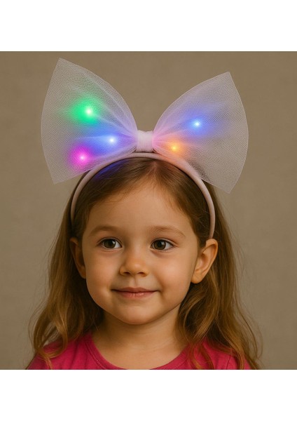 Rengarenk LED Işıklı Fiyonk Şekilli Tül Parti Tacı Beyaz Renk 25X25 cm