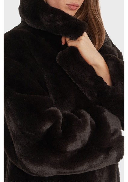 Vanna Regular Fit Kruvaze Yaka Uzun Suni Kürk Kaban W5BL95WJ110 Bayan Kaban W5BL95 WJ110 G1H3 modelleri