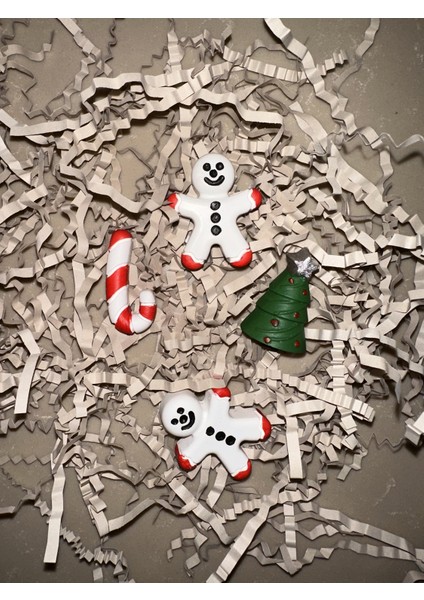 El Yapımı Yılbaşı Temalı Buz Dolabı Magnetleri, 4'lü Set, Şık ve Hediyelik Uygun