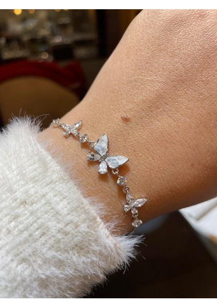 Ithal Kırık Taşlı Kelebekli Kadın Gümüş Bileklik