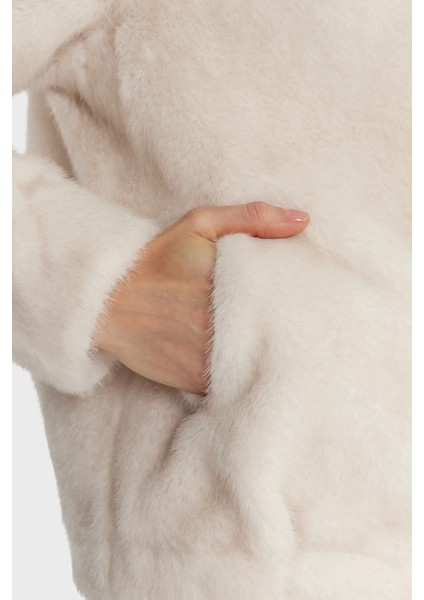 Luna Regular Fit Dik Yaka Suni Kürk Mont W5BL64W3920 Bayan Mont W5BL64 W3920 G012 fırsatları