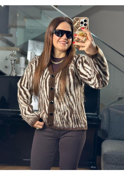Zebra Desenli Kahve Krem Hırka modelleri