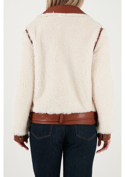 Giordana Regular Fit Ceket Yaka Kemer Detaylı Suni Kürk Mont W5BL71W3840F0D9 Bayan Mont W5BL71 W3840 F0D9 fiyatları