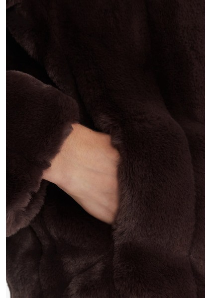 New Shophy Regular Fit Şal Yaka Cepli Suni Kürk Mont W0BL0NWDCH0 Bayan Mont W0BL0N Wdch0 A11R indirimleri