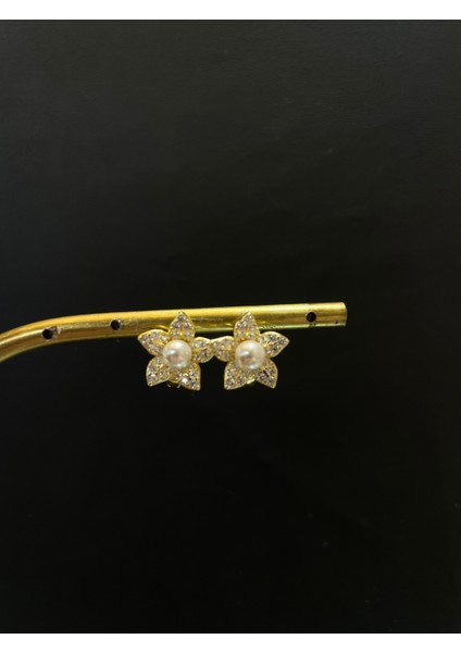 Ithal Ortası Incili Çiçek Model Kadın Gümüş Küpe