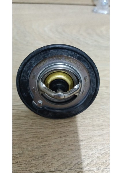 ZTH1183 19301-PAA-306 Termostat 78 C Honda Cıvıc Vı 1.4i - 1.6i 1995-2001 / Accord Vı 1.8i 1997-2003 / Cıty 1.5 I-Vtec 2021- | modelleri