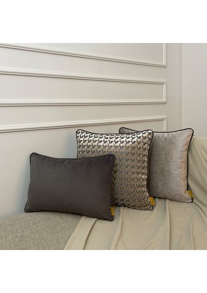 "taupe" Kadife Dokulu Düz Kırlent 30X50 - Gri fiyatları