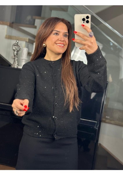 Simli Siyah Hırka fırsatları