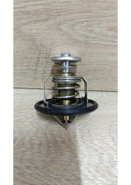 ZTH1181 25510-42100 Termostat 82 C Hyundaı Starex 2.5 Crdı - 2.5 Td 1997-2008/ H1 Starex 2.5 Crdı 2008-/ Kıa K2500 - Bongo 2.5 D 2003-/ Pregıo 2.5 Tcı D 1997-2002 |