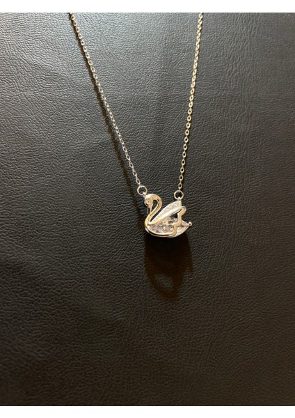 Ithal Beyaz Taşlı Kuğ Kadın Gümüş Kolye fiyatları