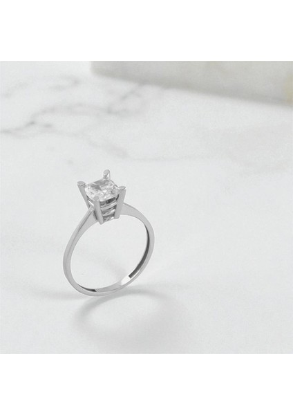 14 Ayar Altın Tektaş Yüzük - 0196830 fiyatları