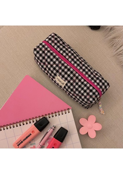 Pötikare Desenli Baklava Nakış Detaylı Kalemlik & Makyaj Çantası