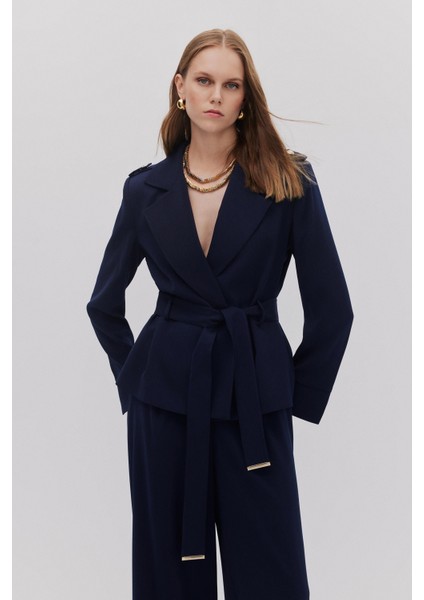 Apoletli Kuşaklı Ceket Pantolon Takım