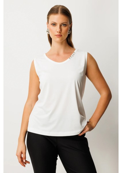 Yakası Düğme Detaylı Kolsuz Basic 61333-26K