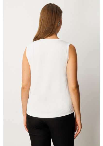 Yakası Düğme Detaylı Kolsuz Basic 61333-26K fiyatları