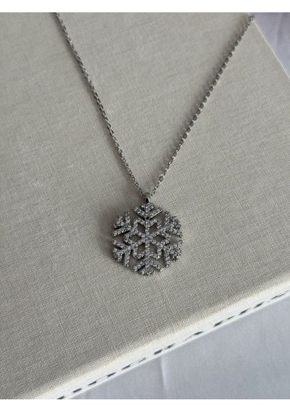 Iri Kar Tanesi Kolye fırsatları