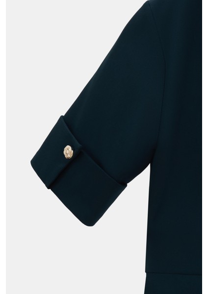 Önü Çakma Detaylı Manşetli Elbise