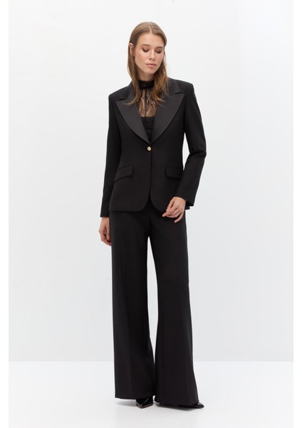 Saten Yakalı Blazer Takım