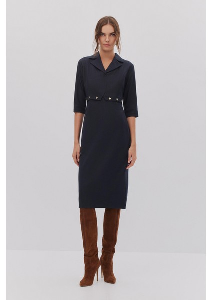 Çizgili Düğme Detaylı Elbise