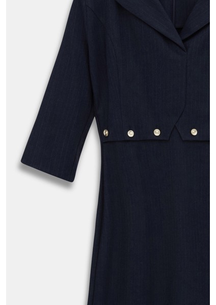 Çizgili Düğme Detaylı Elbise indirimleri