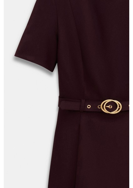 Bordo Düğme Detaylı Kemerli Mini Elbise