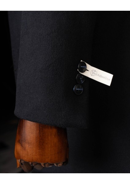 Italyan Stil Klasik Kalıp Yün Karışımlı Kaşe Erkek Kaban Lacivert T14682 modelleri
