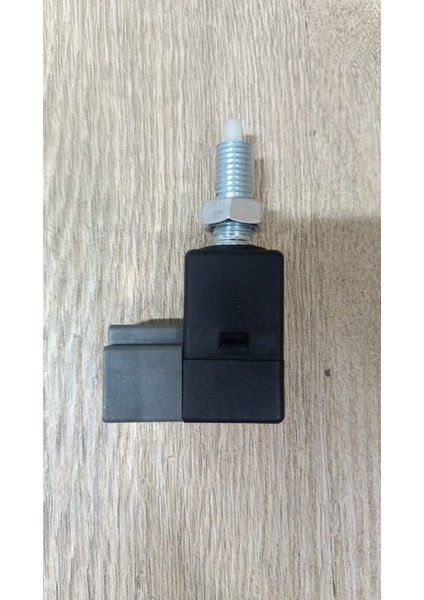 ZMS1054 93810-3K000 Fren Musuru 4 Pın Hyundaı Accent Era 1.6. 2005-2010/ Getz 1.6 2003-2009/ I20 1.4 Crdı 2008-2012/ I30 2007-2012/ Kıa Rıo Iı 2005-/ Kıa Cee'd 1.6 Crdı 2010-2012 | fiyatları