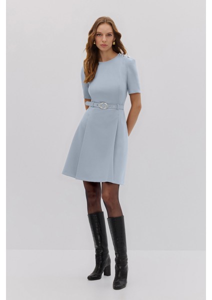 Bordo Düğme Detaylı Kemerli Mini Elbise fiyatları