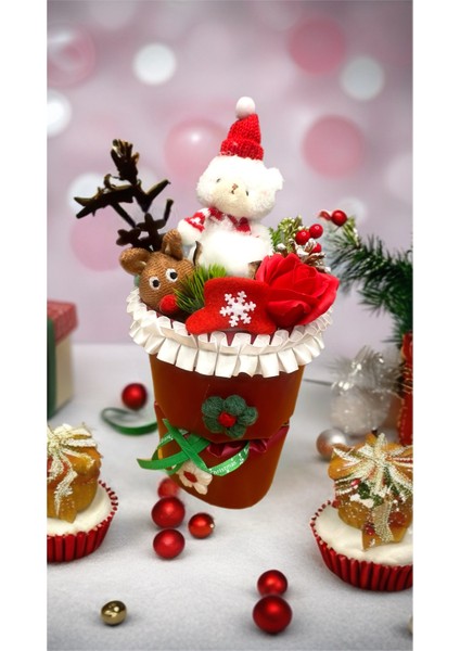 Yeni Yıl Yeşil Buket, Canlı ve Şık Çiçek Aranjmanı