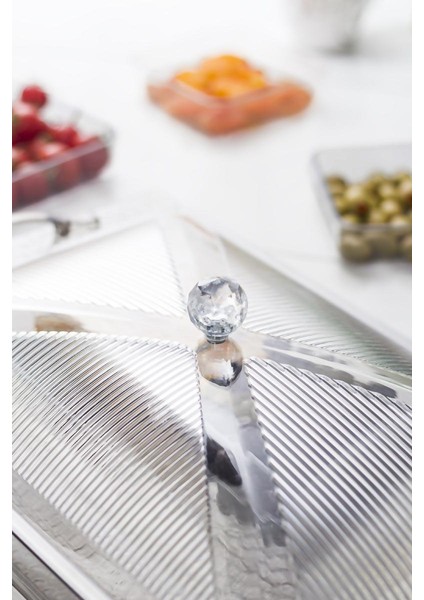 Akrilik Barok Füme 6 Bölmeli Tek Kapaklı Büyük Kahvaltılık fırsatları