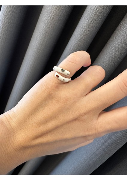 Çok Renkli Beyaz Sarmal Yüzük