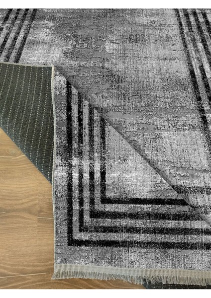 Mars 2086 Gri ve Siyah Tonlarında Eskitme Çizgi Desen Kaymaz Taban Dekoratif Halı