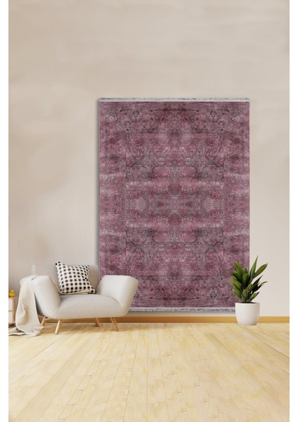 Mars 2019 Fuşya ve Gri Tonunda Etnik Desenli Kaymaz Taban Dekoratif Halı