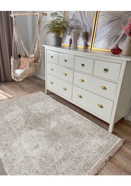 Mars 2028 Klasik Gri Tonlarında Eskitme Dekoratif Halı modelleri