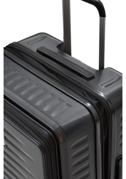 Ground Körüklü Büyük Boy Valiz – Ultra Dayanıklı, Geniş Hacimli, Tsa Kilitli fırsatları