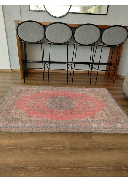 Mars 2082 Kahve Tonlarında Eskitme Otanti Kslasik Desen Kaymaz Taban Decoratif Halı